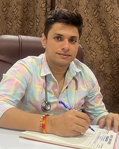 Dr. Nikhil Arora - Arora Nursing Home, Baheri
